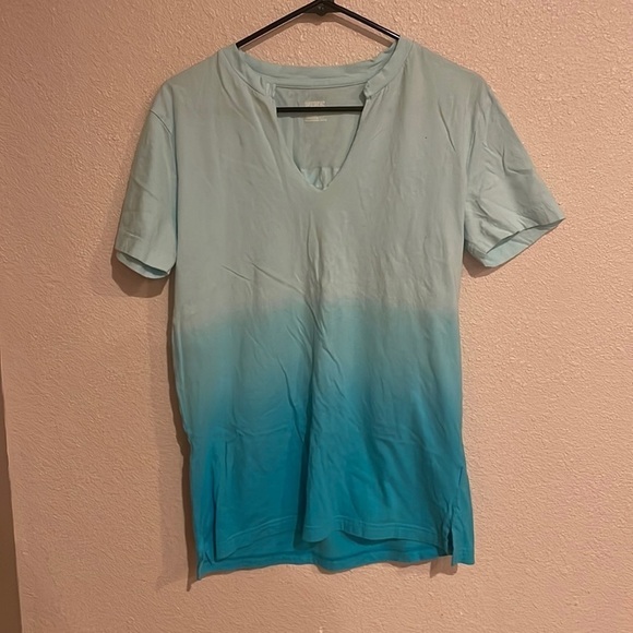 PINK Victoria's Secret Tops - PINK BY VICTORIA SECRET OMBRÉ BLUE V-NECK OVERSIZED T-SHIRT SIZE XS 1A​​​​​​​